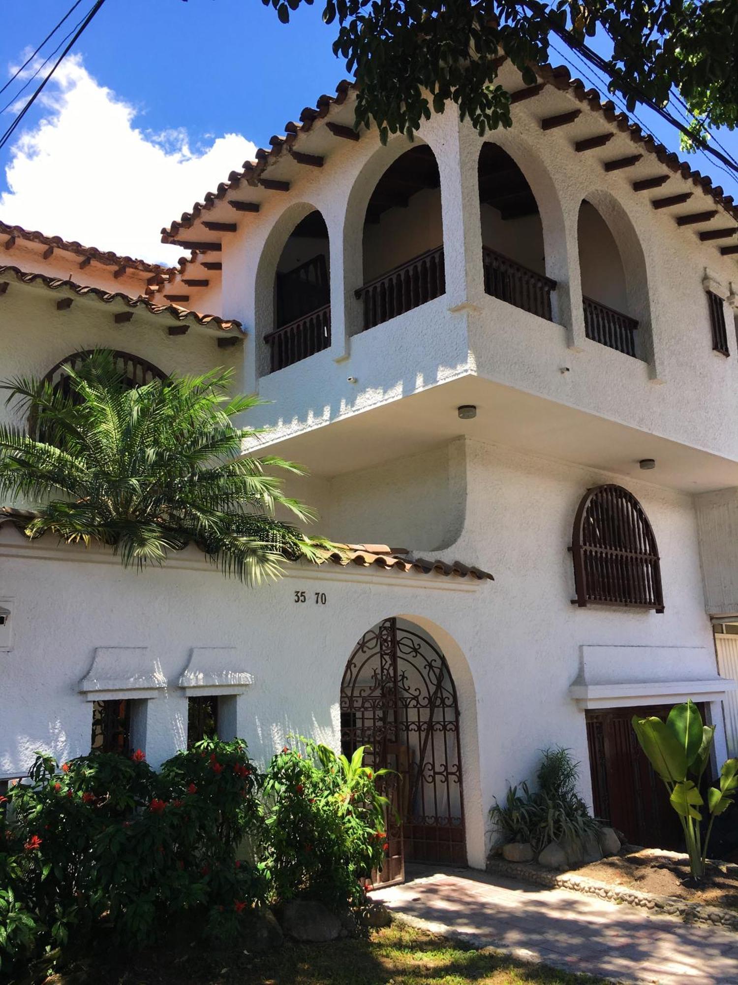 Oasis En El Corazon De Medellin, Laureles Apartment Exterior foto